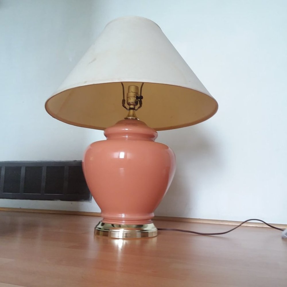 Vintage Coral Ceramic Lamp